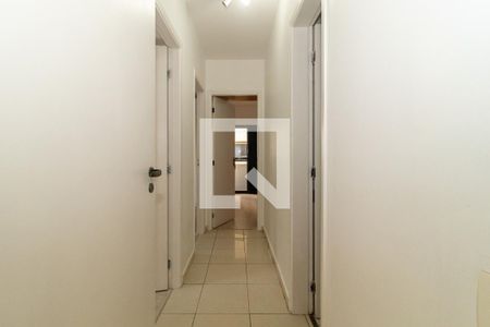 Corredor de apartamento à venda com 3 quartos, 88m² em Vila Suzana, São Paulo