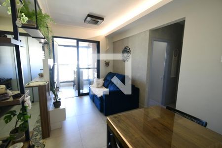 Sala de apartamento para alugar com 2 quartos, 61m² em Taquaral, Campinas