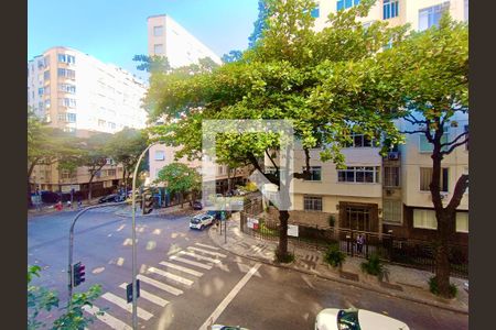 Sala vista  de apartamento para alugar com 1 quarto, 50m² em Copacabana, Rio de Janeiro