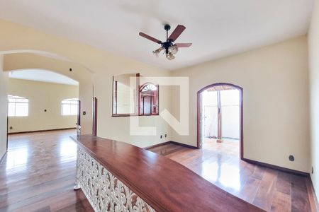 Sala de casa para alugar com 3 quartos, 380m² em Jardim das Indústrias, São José dos Campos