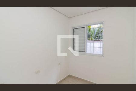 Quarto 2 de casa para alugar com 2 quartos, 67m² em Vila Buenos Aires, São Paulo