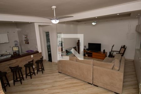 Sala de casa à venda com 4 quartos, 200m² em Anil, Rio de Janeiro