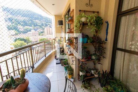 Varanda de apartamento à venda com 3 quartos, 95m² em Santa Rosa, Niterói