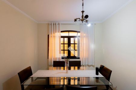 Sala de Jantar de casa à venda com 5 quartos, 200m² em Vila Ré, São Paulo
