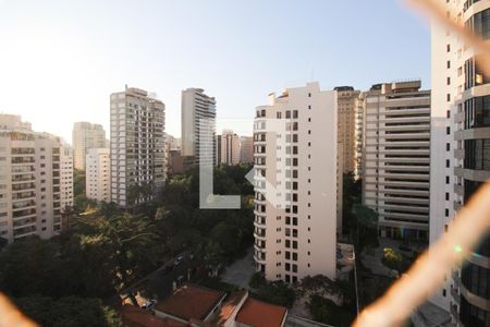 Vista de apartamento à venda com 2 quartos, 130m² em Vila Nova Conceição, São Paulo