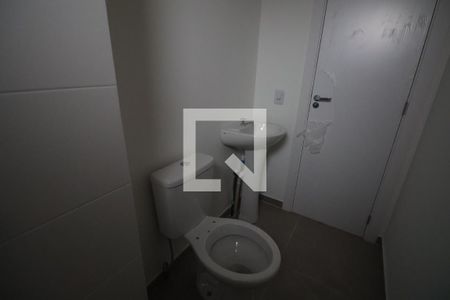 Banheiro da Suíte de apartamento para alugar com 1 quarto, 48m² em Niterói, Canoas