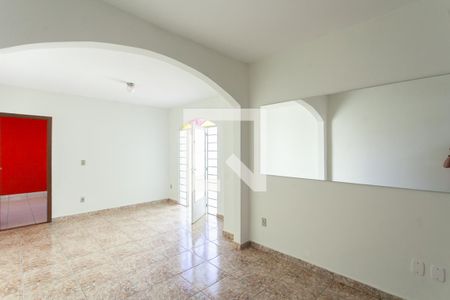 Sala de Jantar e Estar de casa à venda com 4 quartos, 244m² em Santa Rosa, Belo Horizonte