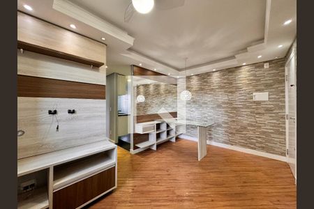 Sala de apartamento para alugar com 2 quartos, 45m² em Jardim Utinga, Santo André