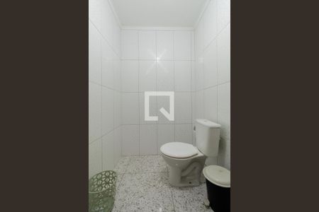 Banheiro de casa à venda com 3 quartos, 336m² em Vila Ré, São Paulo