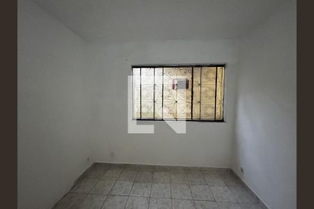 Casa para alugar com 2 quartos, 75m² em Bento Ribeiro, Rio de Janeiro