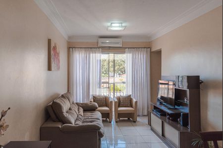 Apartamento à venda com 90m², 3 quartos e 2 vagasSala