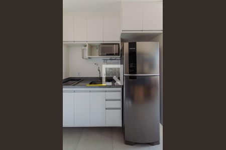 Cozinha de apartamento para alugar com 1 quarto, 25m² em Liberdade, São Paulo