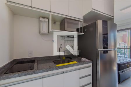 Cozinha de apartamento para alugar com 1 quarto, 25m² em Liberdade, São Paulo
