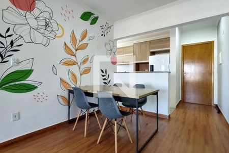 Sala de apartamento para alugar com 2 quartos, 72m² em Tupi, Praia Grande