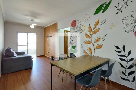 Sala de apartamento para alugar com 2 quartos, 72m² em Tupi, Praia Grande