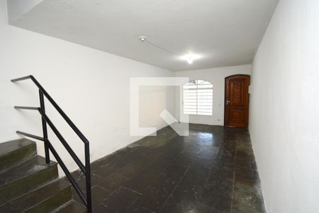 Sala de casa para alugar com 3 quartos, 92m² em Conjunto Residencial Sabará - Campo Grande, São Paulo