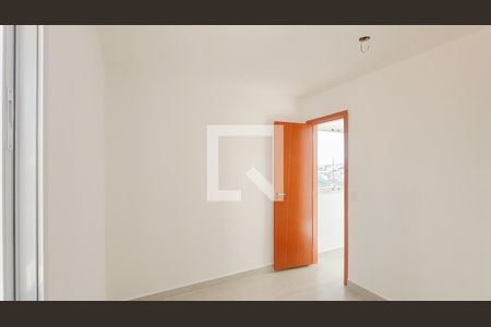 Quarto 1 de apartamento para alugar com 2 quartos, 57m² em Vila Mazzei, São Paulo