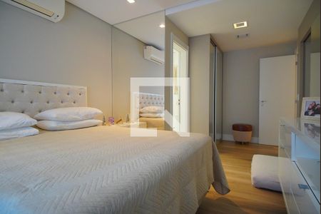 Quarto 1 - Suíte de apartamento à venda com 3 quartos, 128m² em Jardim do Salso, Porto Alegre