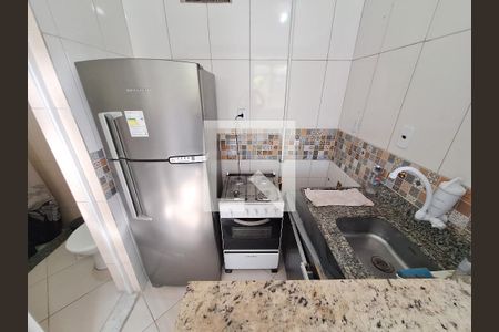 Cozinha  de apartamento para alugar com 1 quarto, 32m² em Santa Teresa, Rio de Janeiro