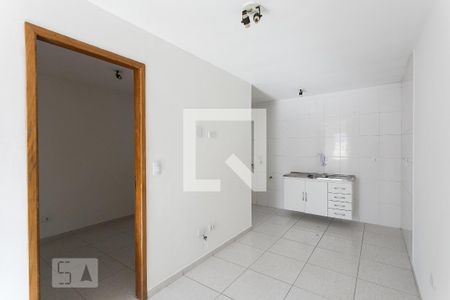 Apartamento para alugar com 2 quartos, 40m² em Vila Invernada, São Paulo