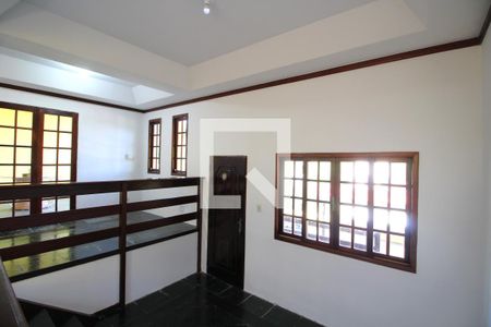 Sala de casa de condomínio à venda com 5 quartos, 320m² em Freguesia (jacarepaguá), Rio de Janeiro