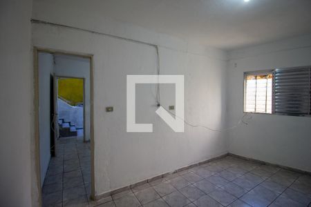 Quarto de casa para alugar com 1 quarto, 40m² em Vila Carmosina, São Paulo