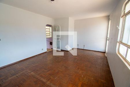 Sala  de casa para alugar com 3 quartos, 150m² em Taguatinga Sul (taguatinga), Brasília