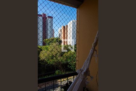 SACADA de apartamento à venda com 1 quarto, 70m² em Mansões Santo Antônio, Campinas