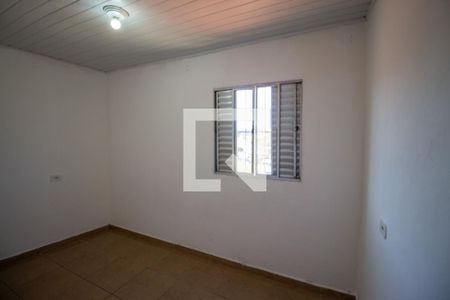 Sala  de casa para alugar com 2 quartos, 48m² em Vila Carmosina, São Paulo