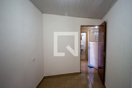 Sala  de casa para alugar com 2 quartos, 48m² em Vila Carmosina, São Paulo