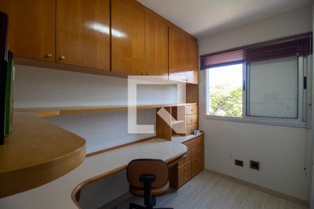 Quarto  de apartamento à venda com 3 quartos, 69m² em Vila Indiana, São Paulo