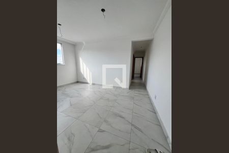 Apartamento à venda com 2 quartos, 63m² em Serrano, Belo Horizonte