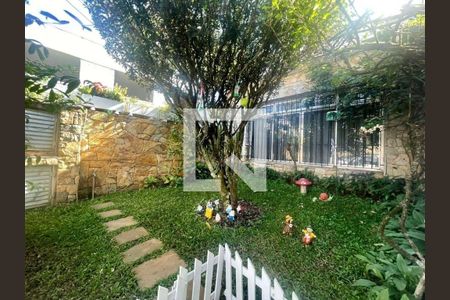 Casa à venda com 3 quartos, 150m² em Vila Elvira, São Paulo