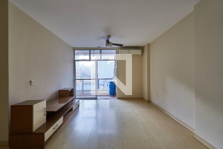 Sala de apartamento para alugar com 2 quartos, 85m² em Tijuca, Rio de Janeiro