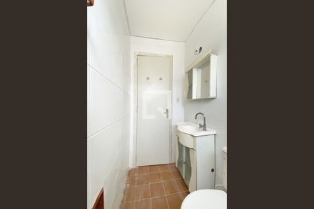 Banheiro 1 de apartamento para alugar com 2 quartos, 57m² em Centro, São Leopoldo