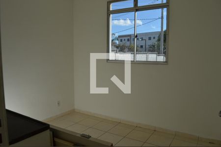 Quarto 2 de apartamento para alugar com 2 quartos, 45m² em Cabral, Contagem