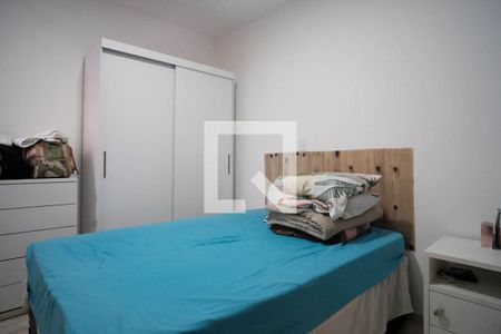 Quarto de casa de condomínio à venda com 2 quartos, 80m² em Vila Araguaia, São Paulo