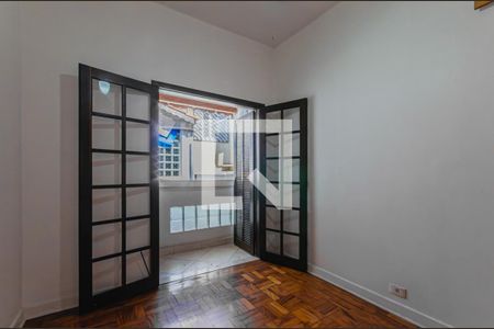 Quarto 2 de casa para alugar com 3 quartos, 100m² em Cambuci, São Paulo