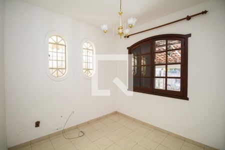 Sala 1 de casa à venda com 3 quartos, 158m² em Nova Floresta, Belo Horizonte