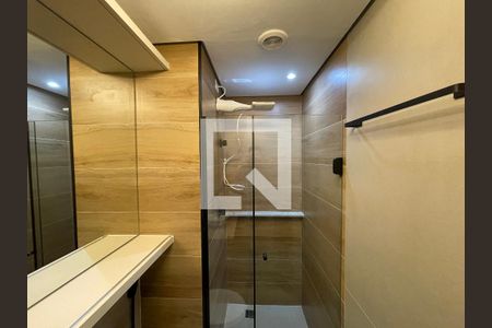 Banheiro da Suíte de apartamento para alugar com 1 quarto, 24m² em Butantã, São Paulo