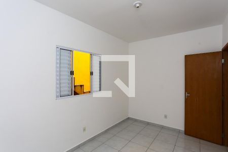 quarto 1 de casa para alugar com 2 quartos, 80m² em Jardim Monte Kemel, São Paulo