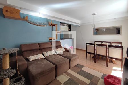 Sala de Estar de apartamento à venda com 3 quartos, 75m² em Loteamento Chácara Prado, Campinas