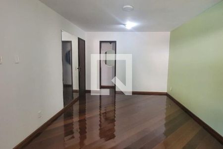 Casa à venda com 4 quartos, 244m² em Badu, Niterói