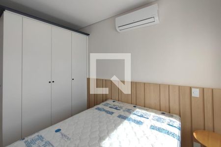 Quarto de apartamento à venda com 1 quarto, 40m² em Cambuí, Campinas