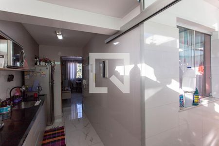 Cozinha de apartamento à venda com 3 quartos, 142m² em Santa Mônica, Belo Horizonte