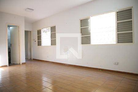 Casa para alugar com 4 quartos, 270m² em Parque Anhanguera, Goiânia