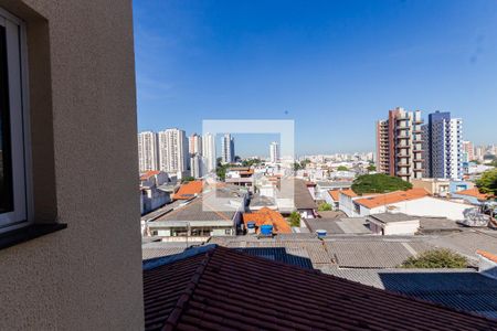 Vista da Sala e Cozinha de apartamento para alugar com 2 quartos, 106m² em Parque das Nações, Santo André