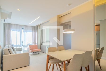 Sala de apartamento para alugar com 2 quartos, 65m² em Santana, Porto Alegre