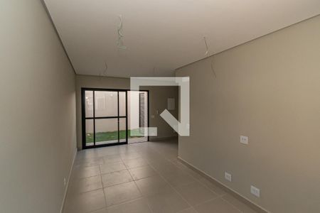 Casa de condomínio à venda com 85m², 2 quartos e 2 vagasSala de Estar/Jantar 