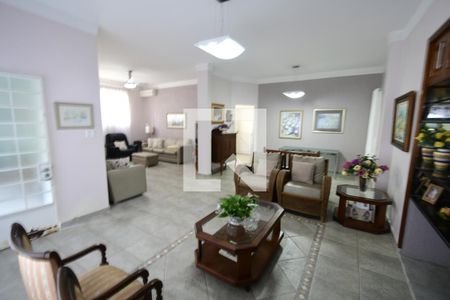 Sala 1  de casa à venda com 5 quartos, 250m² em Botafogo, Campinas
